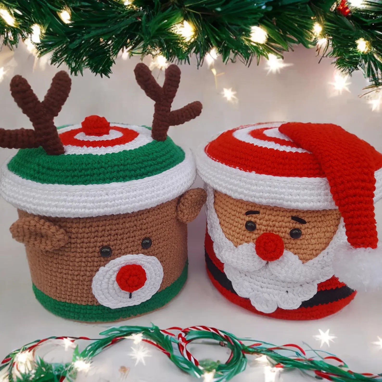 Christmas boxes Santa and Rudolph crochet patterns, christmas gift box